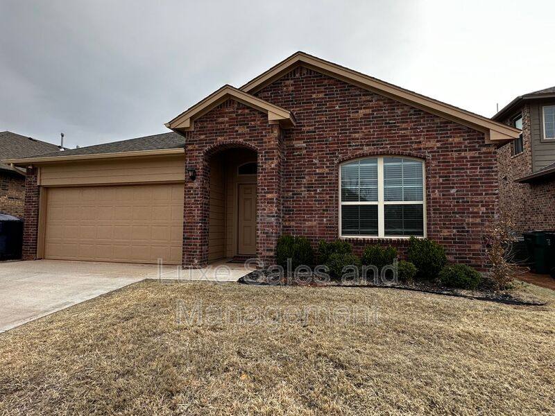 House for rent at 14816 Slippery Falls Circle, Oklahoma City, OK 73142