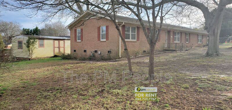 House for rent at 117 Avalon Cr, Easley, SC 29640