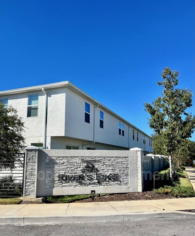 Townhouse for rent at 1398 Captiva Cove, Sanford, FL 32771