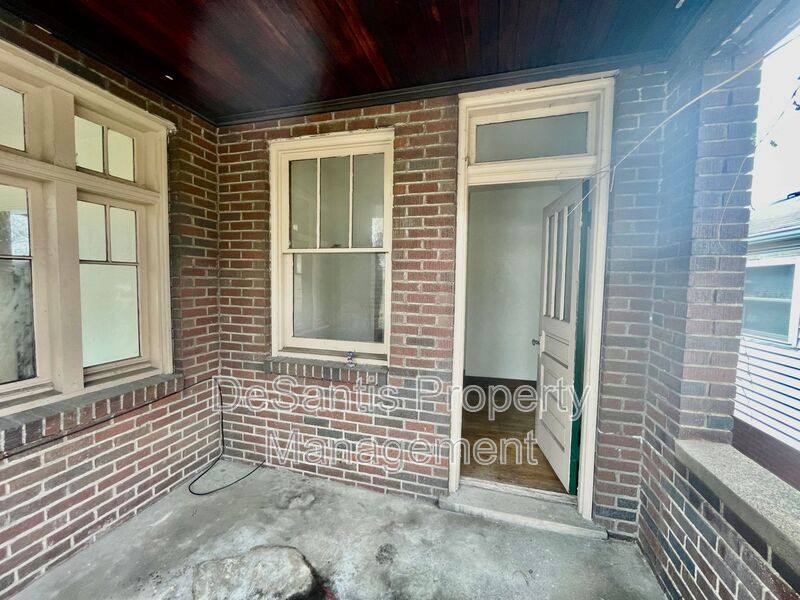 Apartment for rent at 539 Atlantic Ave #2, Pittsburgh, PA 15221