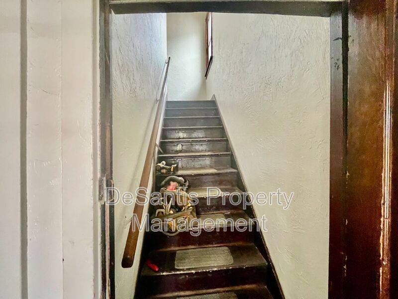 Apartment for rent at 539 Atlantic Ave #2, Pittsburgh, PA 15221