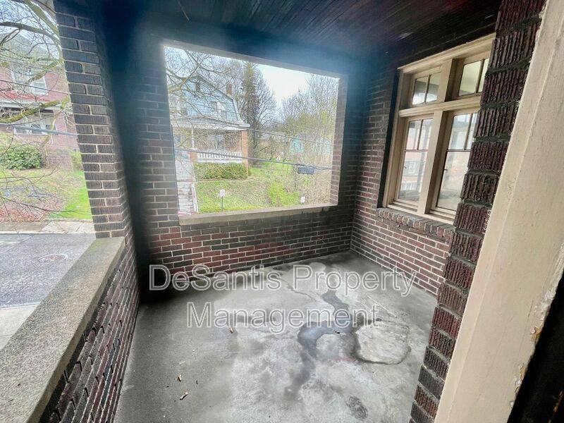 Apartment for rent at 539 Atlantic Ave #2, Pittsburgh, PA 15221