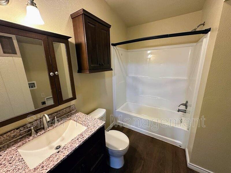Apartment for rent at 358 Brighton Oaks Dr #2, Boyd, TX 76023