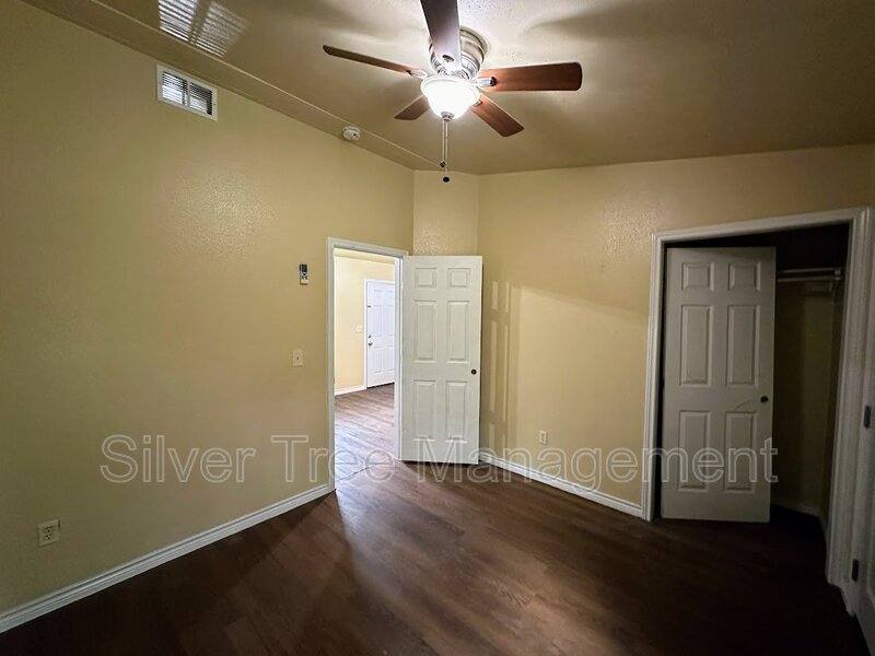 Apartment for rent at 358 Brighton Oaks Dr #2, Boyd, TX 76023