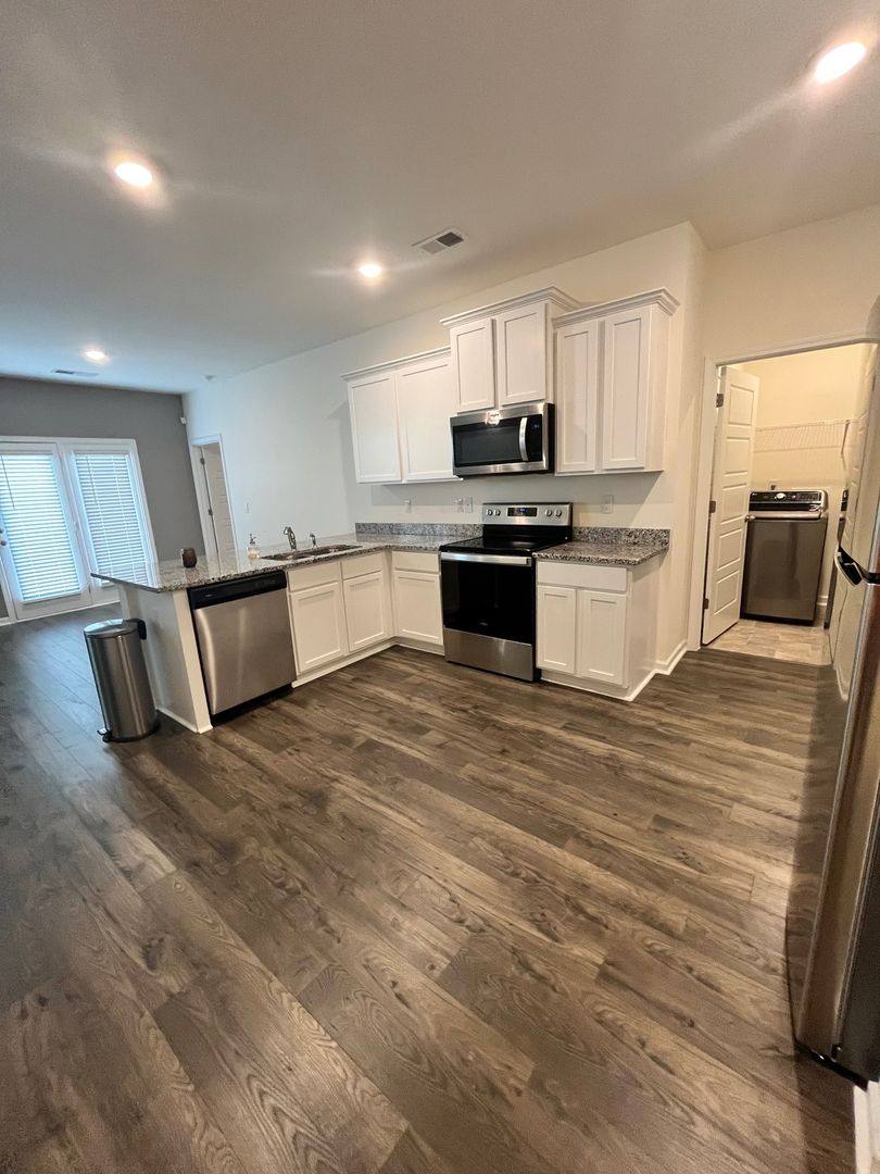 House for rent at 102 Alton Tucker Sr Blvd, Bonaire, GA 31005