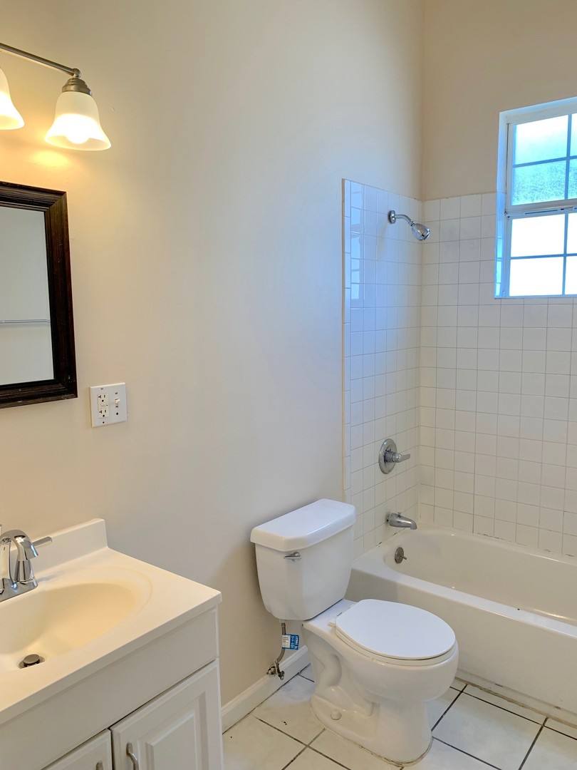 Apartment for rent at 2539-41 Gravier, New Orleans, LA 70119