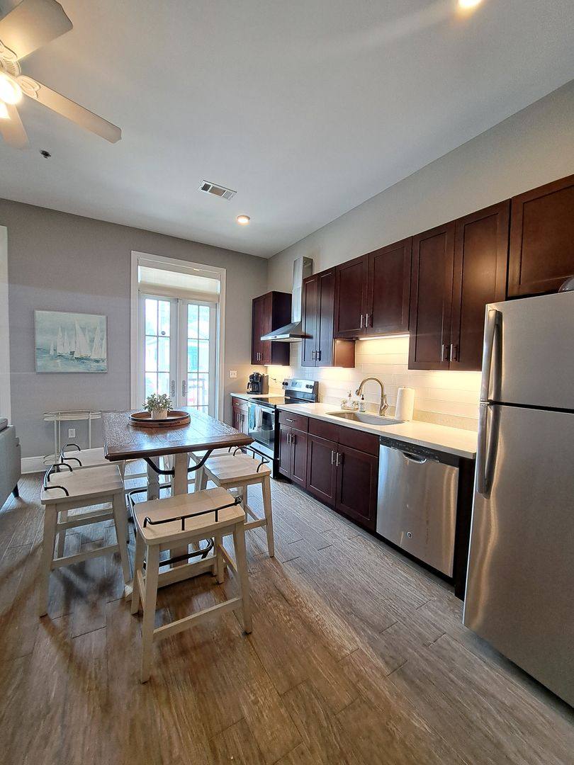 Apartment for rent at 2525 Cadiz St, New Orleans, LA 70115