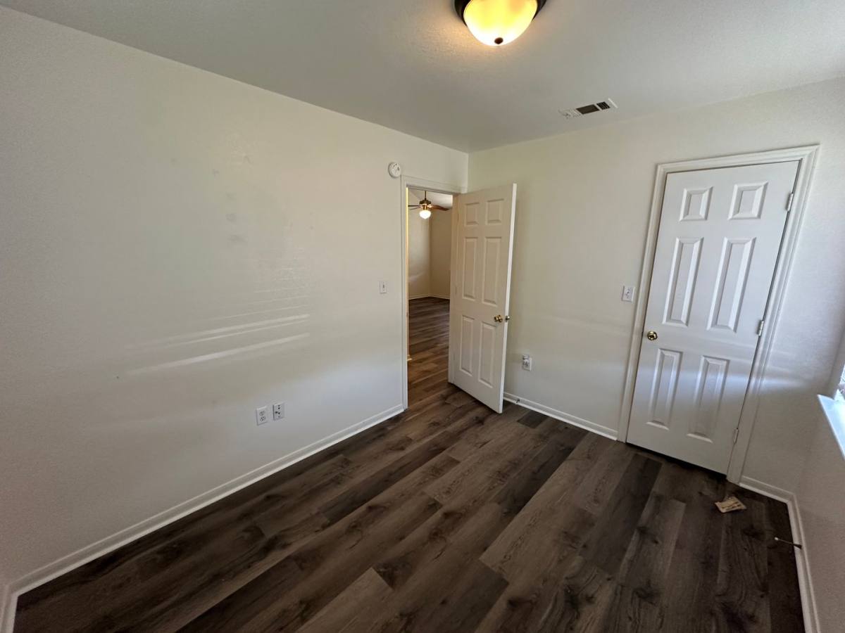 Apartment for rent at 204 W Ave, Copperas Cove, TX 76522