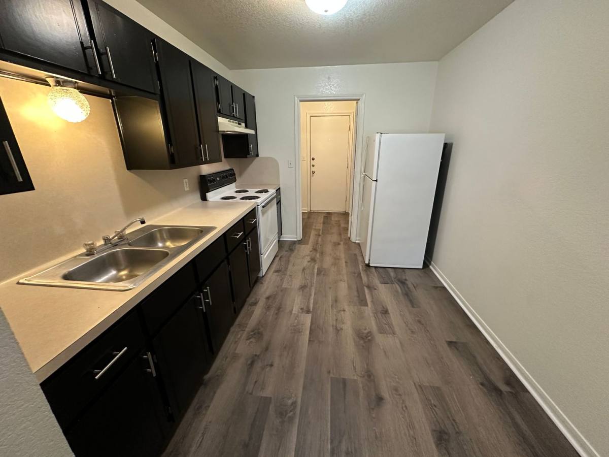 Apartment for rent at 204 W Ave, Copperas Cove, TX 76522