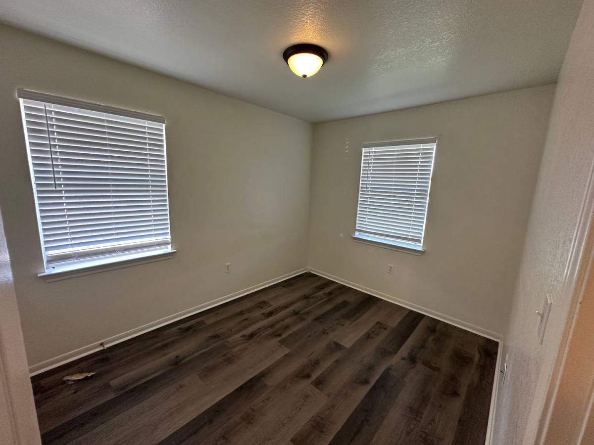 Apartment for rent at 204 W Ave, Copperas Cove, TX 76522