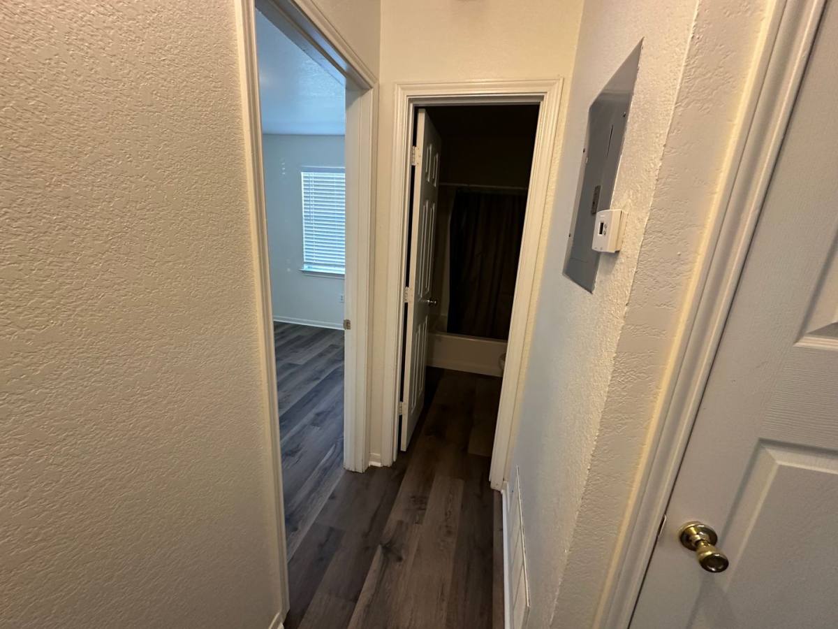 Apartment for rent at 204 W Ave, Copperas Cove, TX 76522