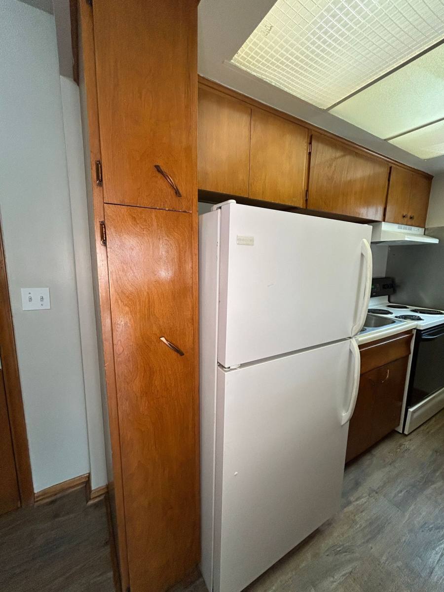 Apartment for rent at 424 W 24th St, Minneapolis, MN 55405