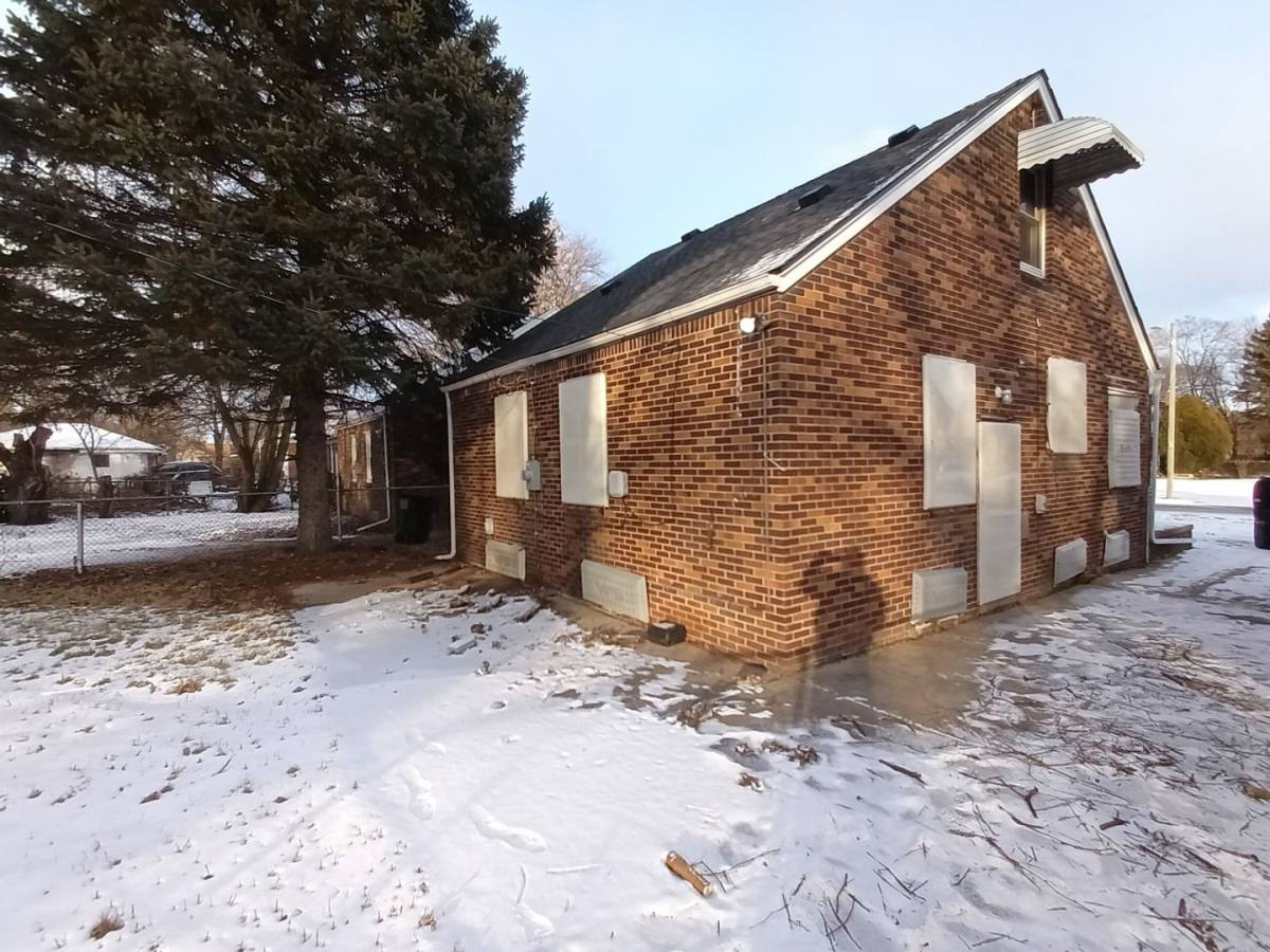 House for rent at 17851 Strasburg, Detroit, MI 48205