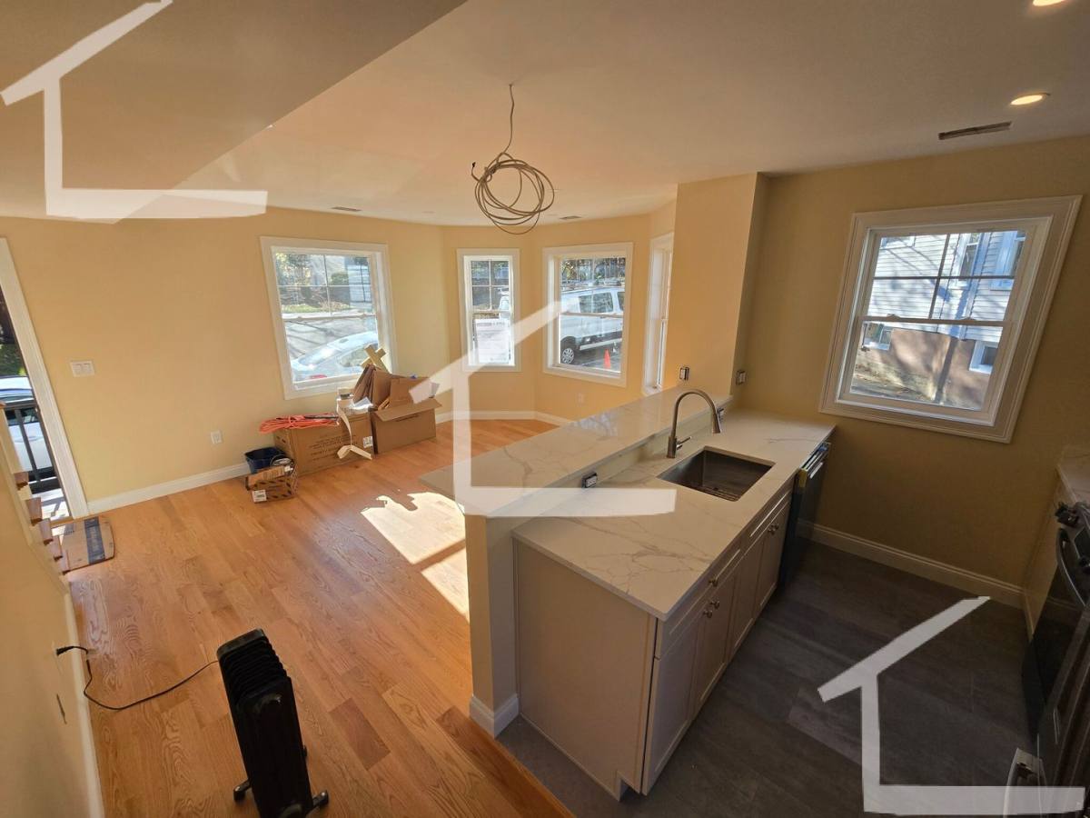 Townhouse for rent at 3B Glenley Terrace #R, Brighton, MA 02135