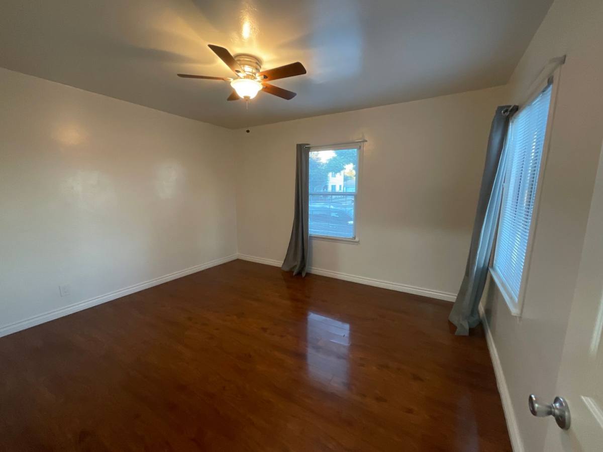 Apartment for rent at 519 S Tamarind Ave, Compton, CA 90220
