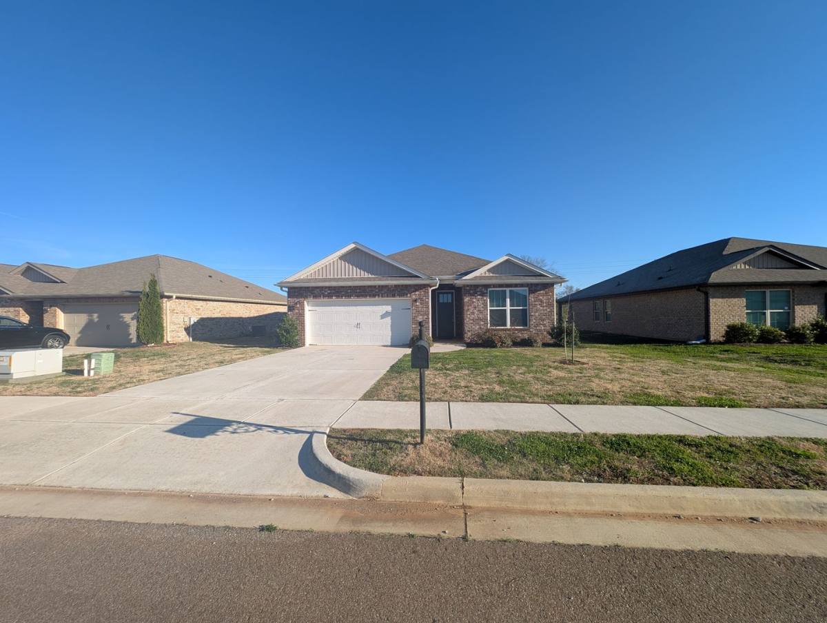 House for rent at 244 Abercorn Dr, Madison, AL 35756