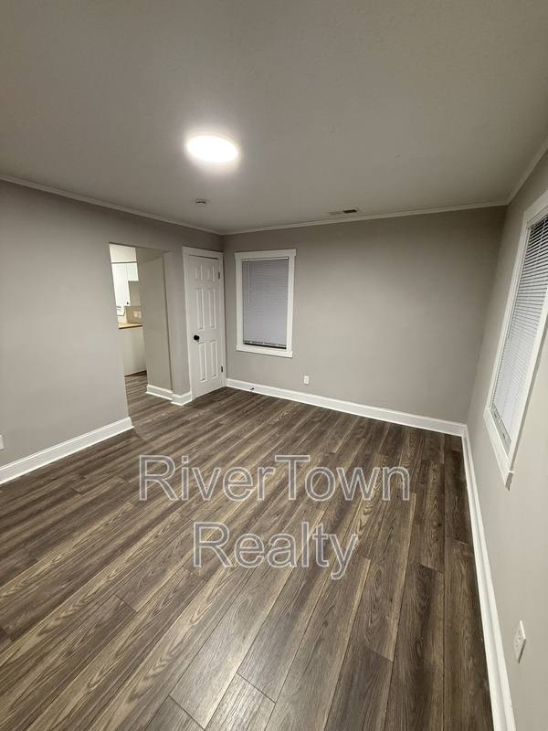 Apartment for rent at 1659 Southern Ave, Memphis, TN 38114