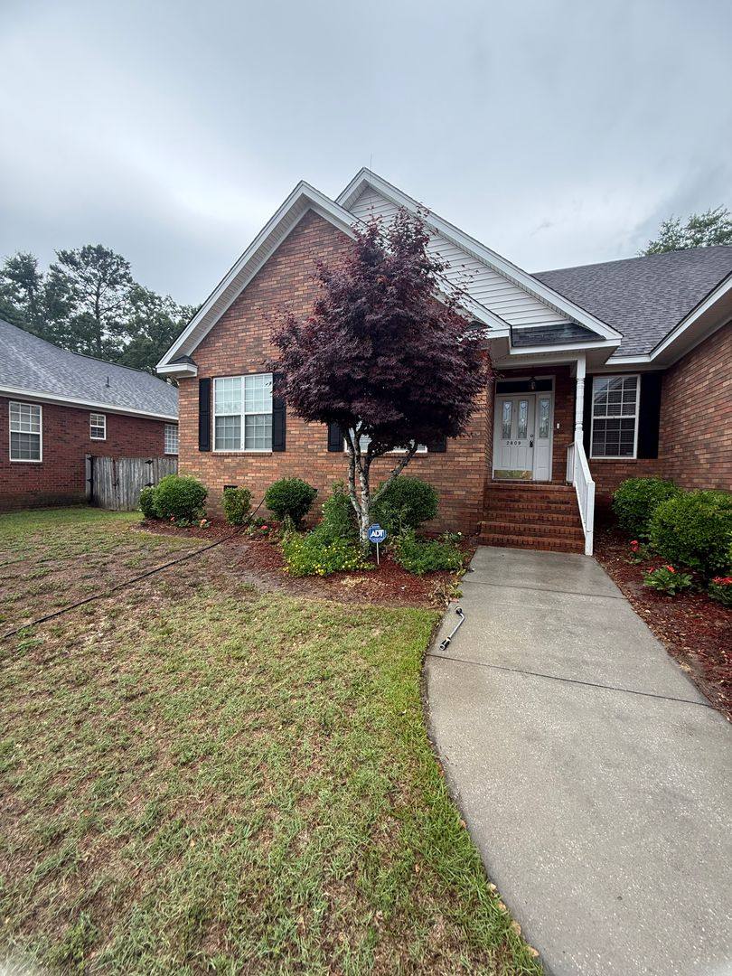 House for rent at 2809 Olde Mill Rd, Florence, SC 29505
