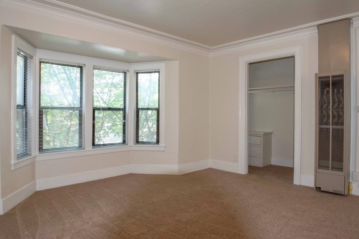 Apartment for rent at 1509 E Madison St, Seattle, WA 98122
