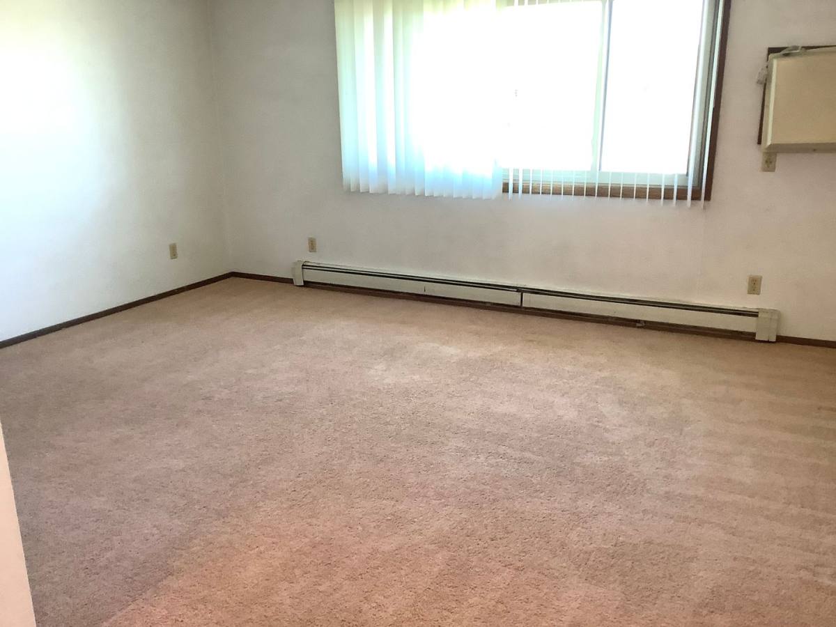 Apartment for rent at 1612 Praire Ave, Dickinson, ND 58601
