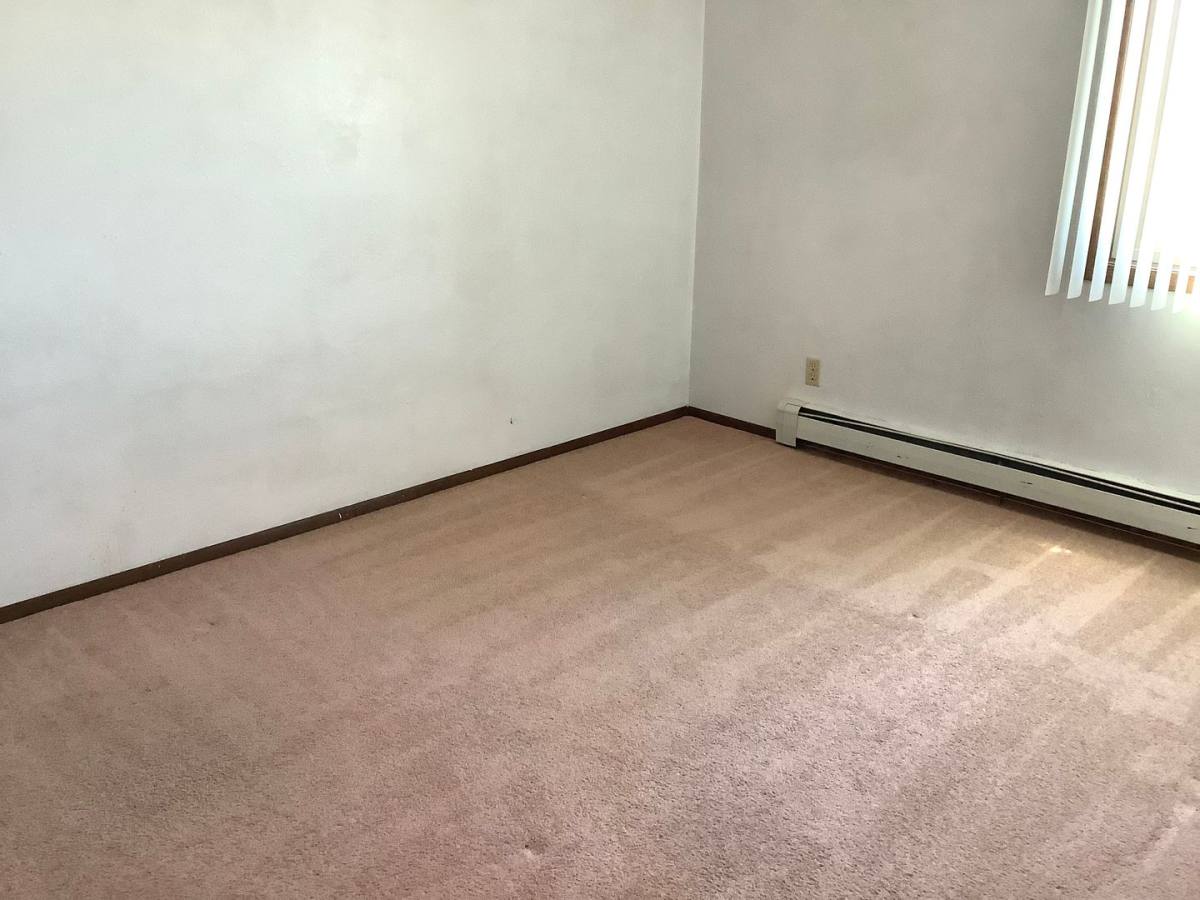 Apartment for rent at 1612 Praire Ave, Dickinson, ND 58601