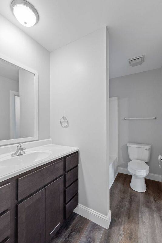 Townhouse for rent at 1111 Columbus Circle #B, Warrenton, MO 63383