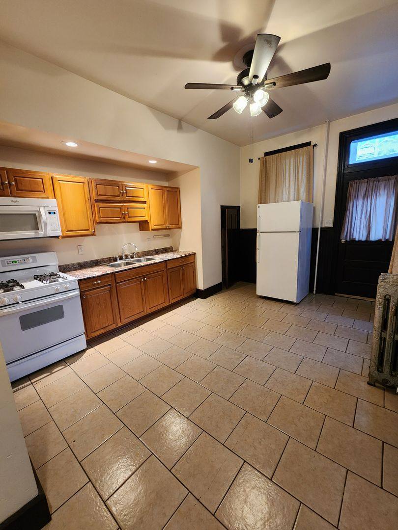Apartment for rent at 1602 N 3rd St, Harrisburg, PA 17102