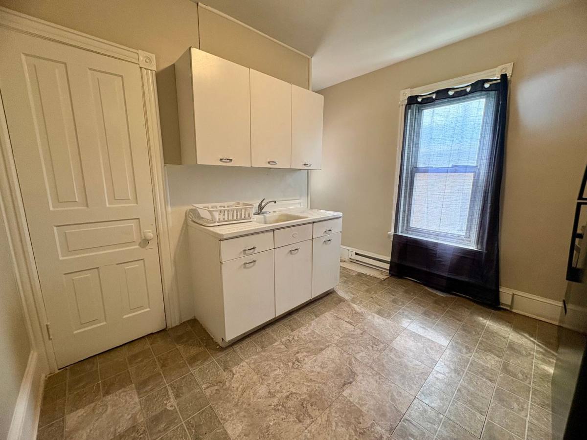 Apartment for rent at 1224 Eckert Ave, Reading, PA 19602