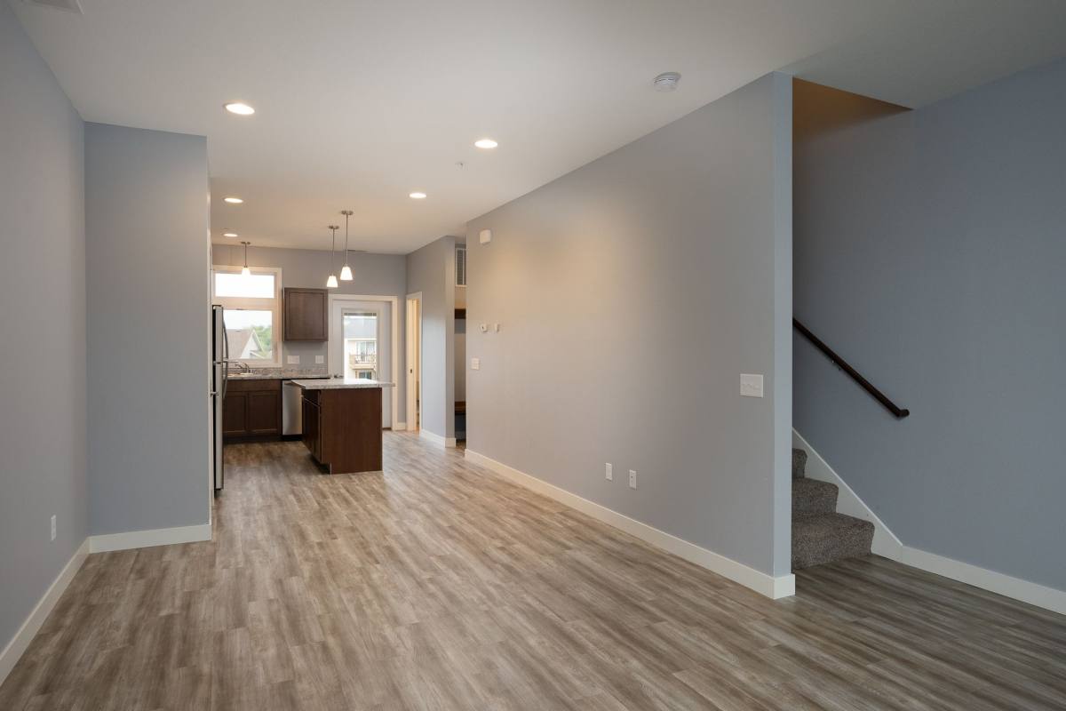 Townhouse for rent at 100 Blue Jay Trail, Mankato, MN 56001