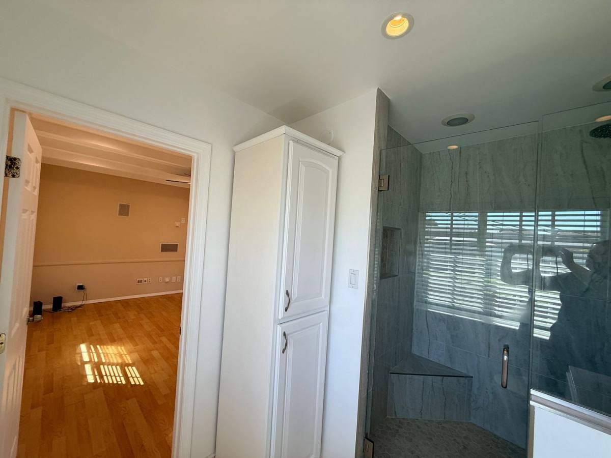 House for rent at 10253 Mapledale St, Bellflower, CA 90706