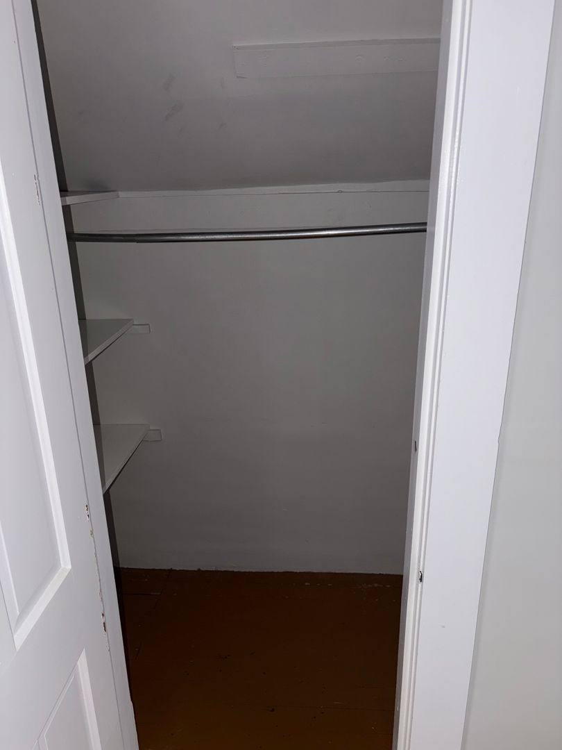 Apartment for rent at 209-B N Mulberry, Elizabethtown, KY 42701