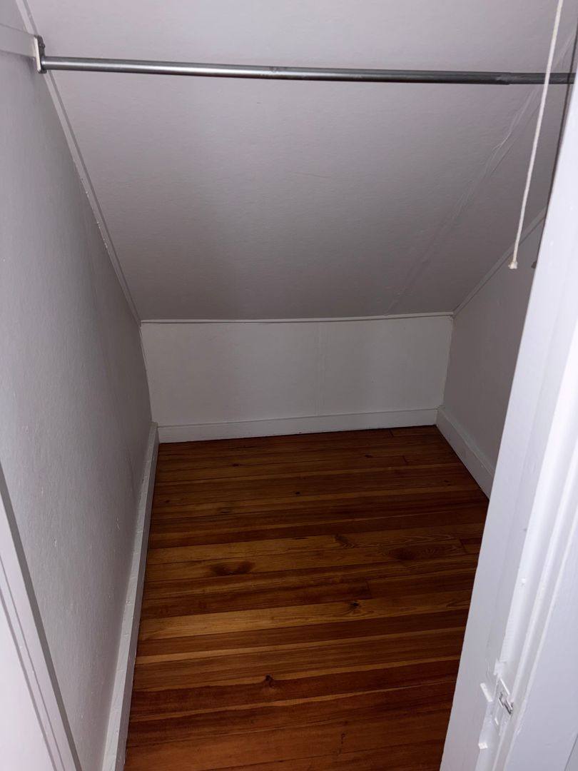 Apartment for rent at 209-B N Mulberry, Elizabethtown, KY 42701
