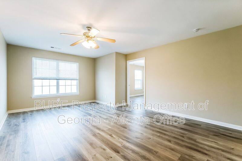 Townhouse for rent at 1706 Stonehaven Circle, Cartersville, GA 30121