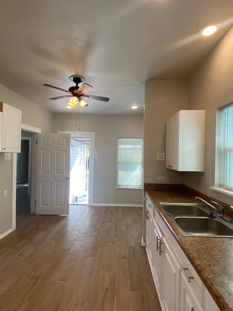 House for rent at 350 Barrett Place, San Antonio, TX 78225