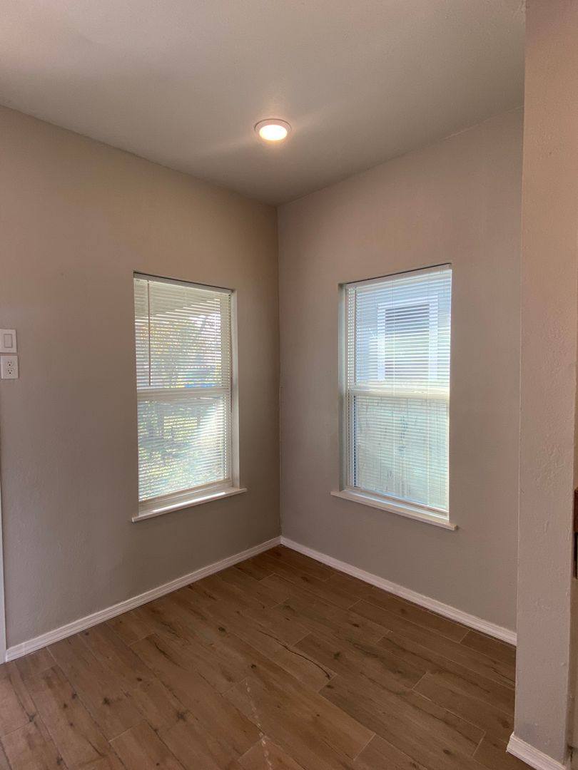 House for rent at 350 Barrett Place, San Antonio, TX 78225