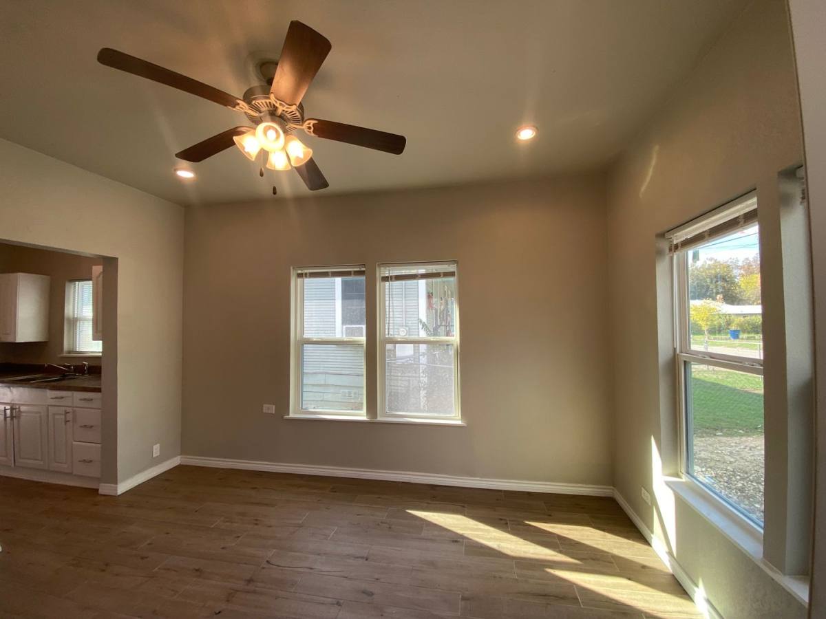 House for rent at 350 Barrett Place, San Antonio, TX 78225