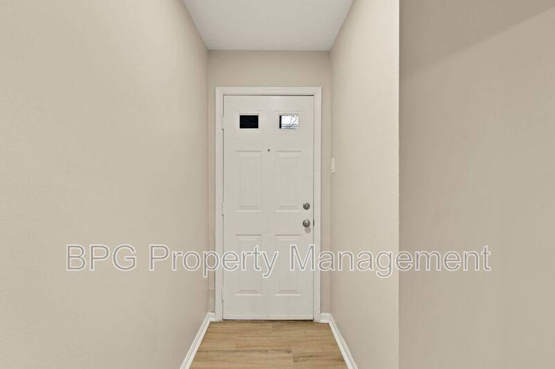 Apartment for rent at 1033 5th St NE, Washington, DC 20002