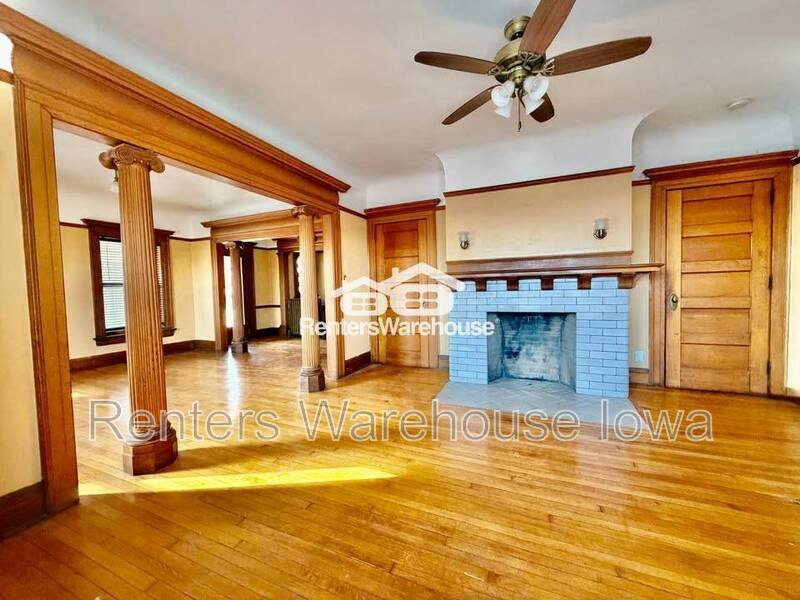 Apartment for rent at 669 17th St #667, Des Moines, IA 50314