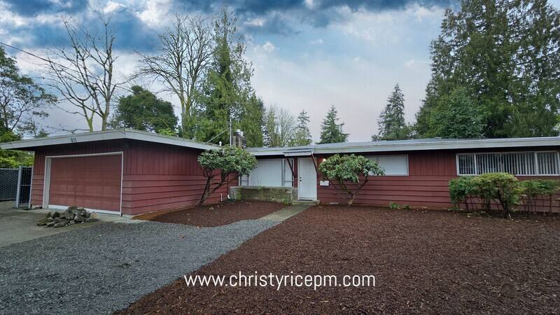 House for rent at 1815 116th Ave NE, Bellevue, WA 98004