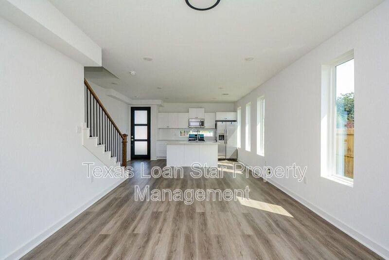 Apartment for rent at 4358 Clover St #A, Houston, TX 77051