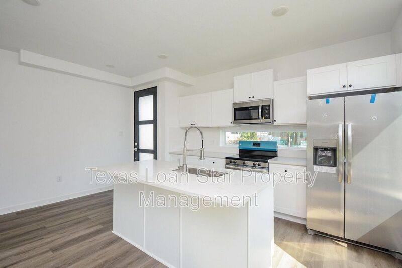 Apartment for rent at 4358 Clover St #A, Houston, TX 77051
