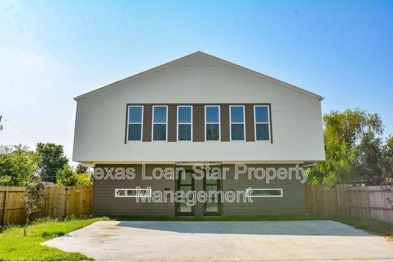 Apartment for rent at 4358 Clover St #A, Houston, TX 77051