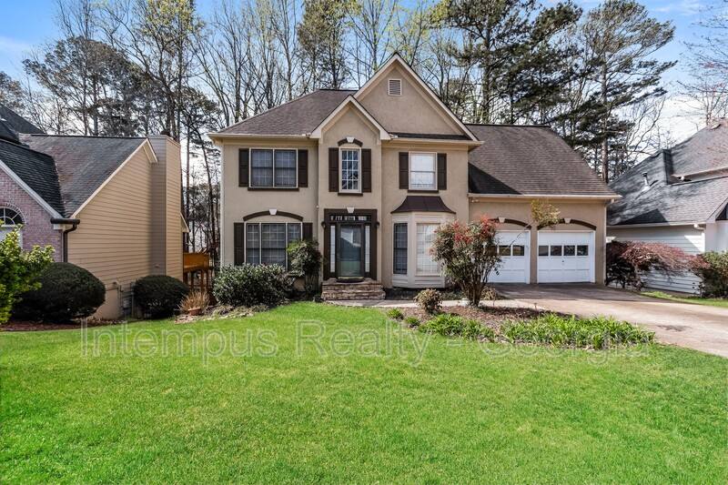 House for rent at 612 Ridge Crossing Dr, Woodstock, GA 30189