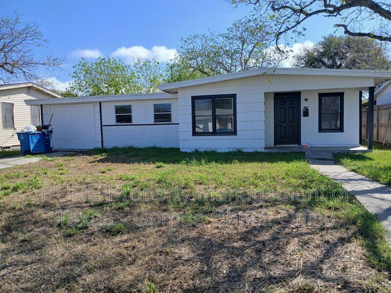 House for rent at 1506 Crosby St, Portland, TX 78374