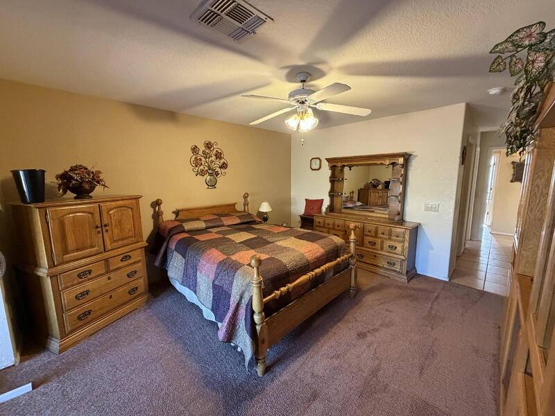 House for rent at 6761 S Oakmont Dr, Chandler, AZ 85249