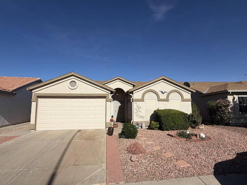 House for rent at 6761 S Oakmont Dr, Chandler, AZ 85249