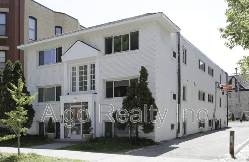 Apartment for rent at 729 E 16th St #4, Minneapolis, MN 55404