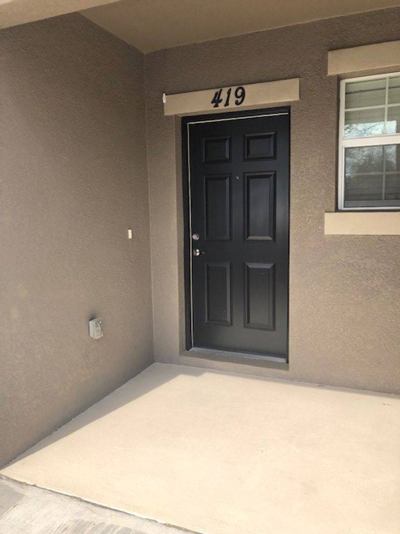 Apartment for rent at 442 Belle Montclair Loop, Brandon, FL 33510