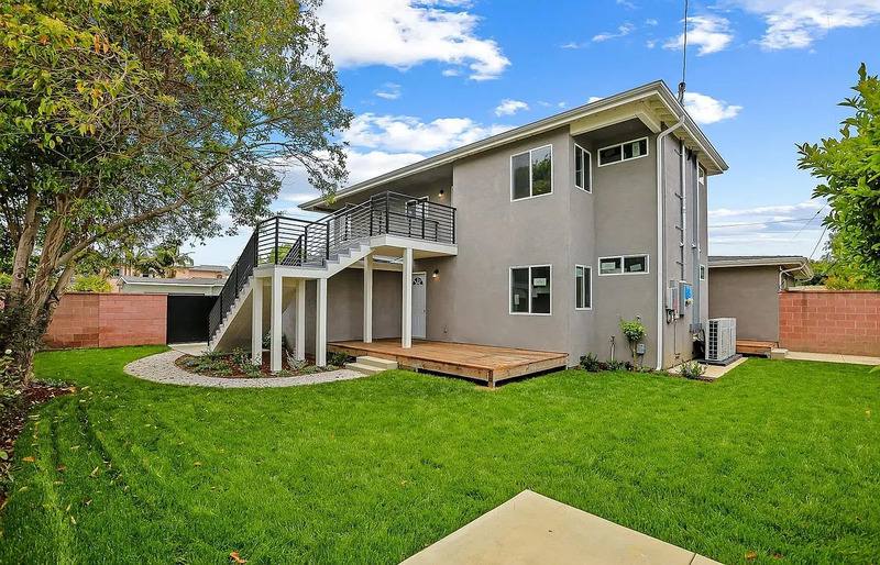 Apartment for rent at 6481 E El Roble St #A, Long Beach, CA 90815