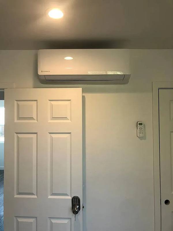 Apartment for rent at 6481 E El Roble St #A, Long Beach, CA 90815